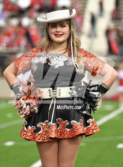 Thumbnail 2 in Van vs. Gilmer (UIL 4A Region Semifinal Playoff) photogallery.