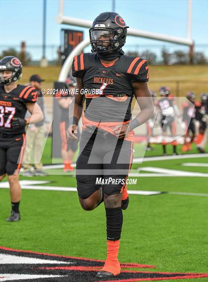 Thumbnail 2 in Van vs. Gilmer (UIL 4A Region Semifinal Playoff) photogallery.