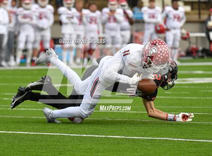 Thumbnail 3 in Van vs. Gilmer (UIL 4A Region Semifinal Playoff) photogallery.