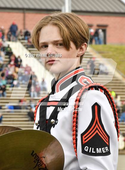 Thumbnail 2 in Van vs. Gilmer (UIL 4A Region Semifinal Playoff) photogallery.