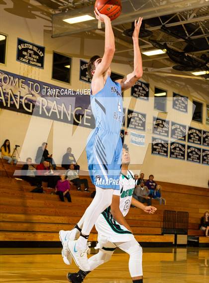 Thumbnail 3 in Mountain Range vs. Westminster (Ralston Valley RoundUp) photogallery.