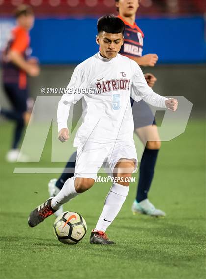 Thumbnail 3 in Jefferson @ Wakeland (UIL 5A Area Playoff) photogallery.