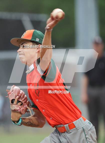 Thumbnail 2 in Pioneer vs. Harlingen South (UIL Baseball Bi-District 5A D2) photogallery.