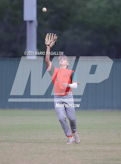 Thumbnail 2 in Pioneer vs. Harlingen South (UIL Baseball Bi-District 5A D2) photogallery.