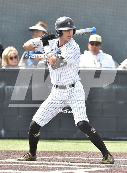 Thumbnail 1 in Mater Dei @ Servite photogallery.