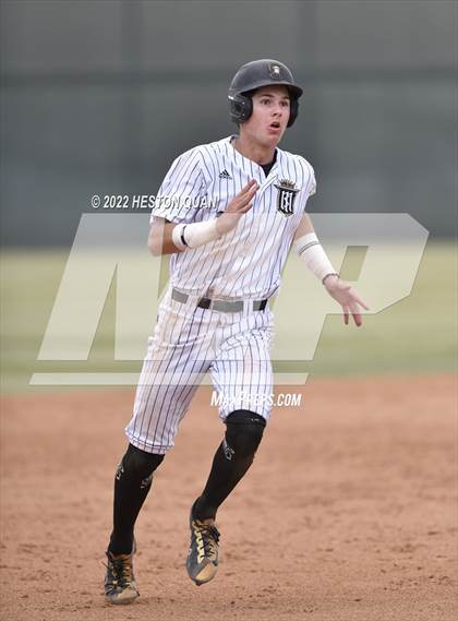 Thumbnail 2 in Mater Dei @ Servite photogallery.