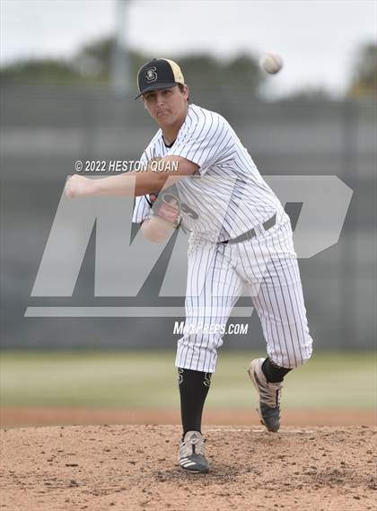 Thumbnail 1 in Mater Dei @ Servite photogallery.