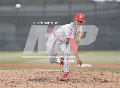 Thumbnail 2 in Mater Dei @ Servite photogallery.