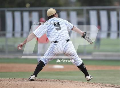 Thumbnail 2 in Mater Dei @ Servite photogallery.