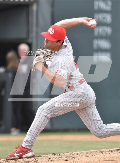 Thumbnail 2 in Mater Dei @ Servite photogallery.