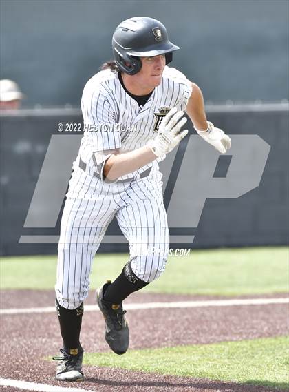 Thumbnail 2 in Mater Dei @ Servite photogallery.
