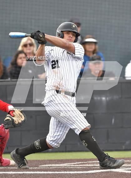 Thumbnail 1 in Mater Dei @ Servite photogallery.
