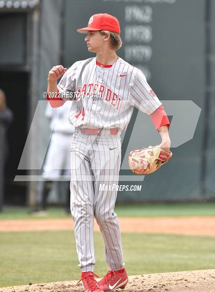 Thumbnail 2 in Mater Dei @ Servite photogallery.
