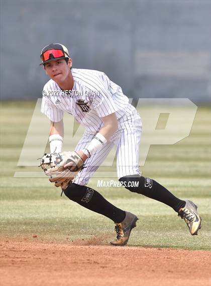 Thumbnail 1 in Mater Dei @ Servite photogallery.