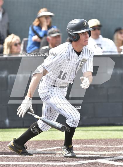 Thumbnail 1 in Mater Dei @ Servite photogallery.