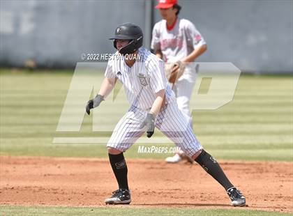 Thumbnail 1 in Mater Dei @ Servite photogallery.