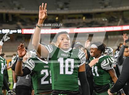 Thumbnail 3 in Prosper vs. The Woodlands (UIL 6A Regional Semifinal) photogallery.