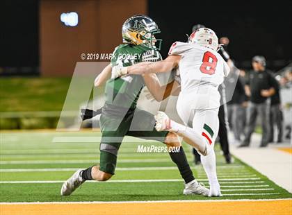Thumbnail 3 in Prosper vs. The Woodlands (UIL 6A Regional Semifinal) photogallery.