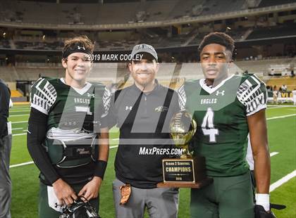 Thumbnail 1 in Prosper vs. The Woodlands (UIL 6A Regional Semifinal) photogallery.
