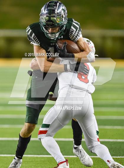 Thumbnail 3 in Prosper vs. The Woodlands (UIL 6A Regional Semifinal) photogallery.