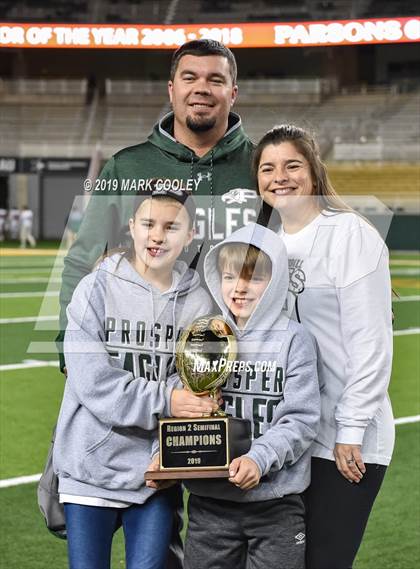 Thumbnail 2 in Prosper vs. The Woodlands (UIL 6A Regional Semifinal) photogallery.