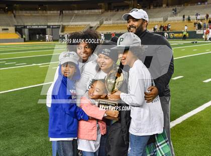 Thumbnail 3 in Prosper vs. The Woodlands (UIL 6A Regional Semifinal) photogallery.