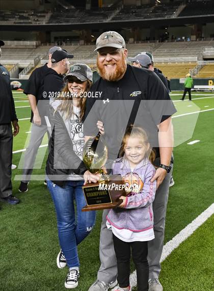 Thumbnail 2 in Prosper vs. The Woodlands (UIL 6A Regional Semifinal) photogallery.