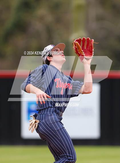 Thumbnail 1 in South Panola vs. Northpoint Christian photogallery.