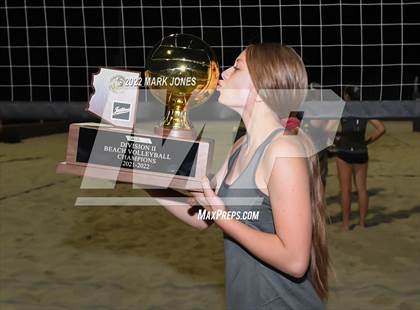 Thumbnail 3 in Salpointe Catholic vs. Flagstaff  (Division II Final - Awards) photogallery.