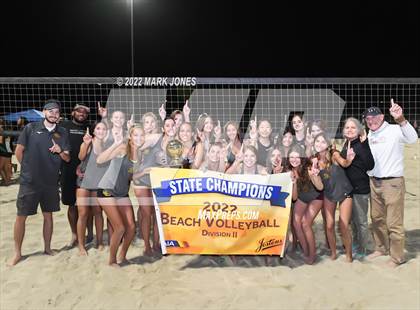 Thumbnail 1 in Salpointe Catholic vs. Flagstaff  (Division II Final - Awards) photogallery.