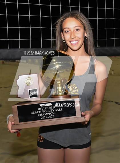 Thumbnail 3 in Salpointe Catholic vs. Flagstaff  (Division II Final - Awards) photogallery.