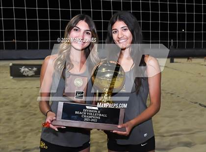 Thumbnail 3 in Salpointe Catholic vs. Flagstaff  (Division II Final - Awards) photogallery.