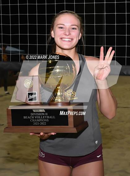 Thumbnail 2 in Salpointe Catholic vs. Flagstaff  (Division II Final - Awards) photogallery.
