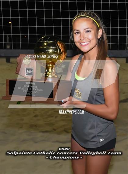 Thumbnail 2 in Salpointe Catholic vs. Flagstaff  (Division II Final - Awards) photogallery.