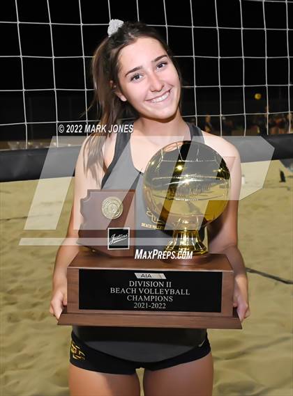 Thumbnail 3 in Salpointe Catholic vs. Flagstaff  (Division II Final - Awards) photogallery.