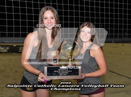 Thumbnail 2 in Salpointe Catholic vs. Flagstaff  (Division II Final - Awards) photogallery.