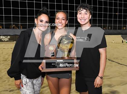 Thumbnail 1 in Salpointe Catholic vs. Flagstaff  (Division II Final - Awards) photogallery.
