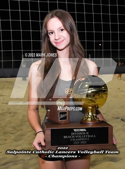 Thumbnail 3 in Salpointe Catholic vs. Flagstaff  (Division II Final - Awards) photogallery.