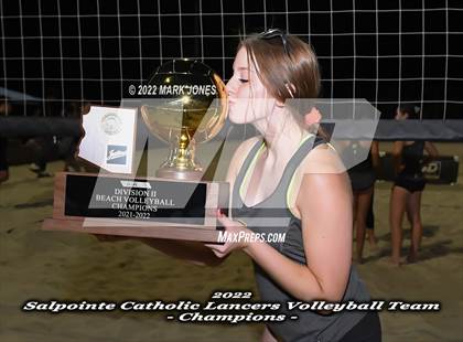Thumbnail 3 in Salpointe Catholic vs. Flagstaff  (Division II Final - Awards) photogallery.