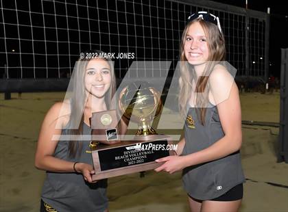 Thumbnail 1 in Salpointe Catholic vs. Flagstaff  (Division II Final - Awards) photogallery.