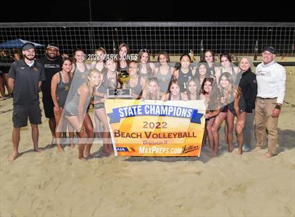 Thumbnail 1 in Salpointe Catholic vs. Flagstaff  (Division II Final - Awards) photogallery.