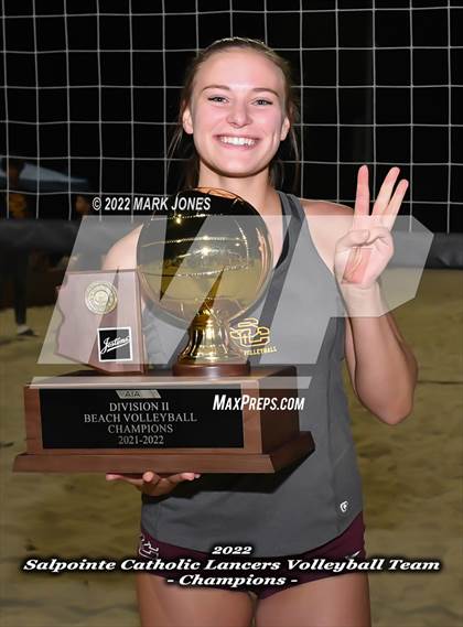 Thumbnail 3 in Salpointe Catholic vs. Flagstaff  (Division II Final - Awards) photogallery.