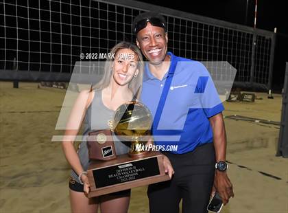 Thumbnail 3 in Salpointe Catholic vs. Flagstaff  (Division II Final - Awards) photogallery.