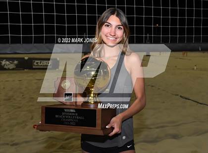Thumbnail 3 in Salpointe Catholic vs. Flagstaff  (Division II Final - Awards) photogallery.