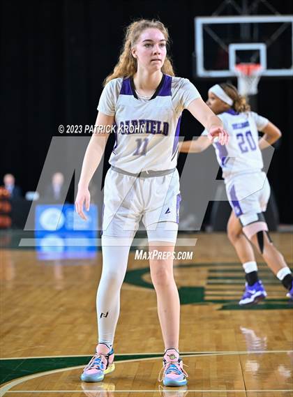 Thumbnail 3 in Garfield vs. Lakeside (WIAA Quarter Final) photogallery.