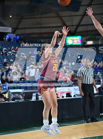 Thumbnail 2 in Garfield vs. Lakeside (WIAA Quarter Final) photogallery.