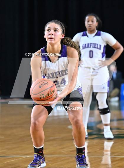 Thumbnail 3 in Garfield vs. Lakeside (WIAA Quarter Final) photogallery.