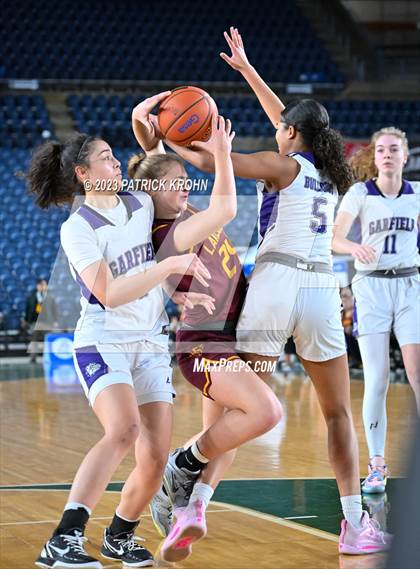 Thumbnail 1 in Garfield vs. Lakeside (WIAA Quarter Final) photogallery.
