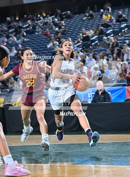 Thumbnail 2 in Garfield vs. Lakeside (WIAA Quarter Final) photogallery.