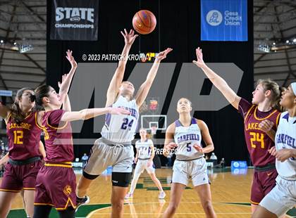 Thumbnail 3 in Garfield vs. Lakeside (WIAA Quarter Final) photogallery.